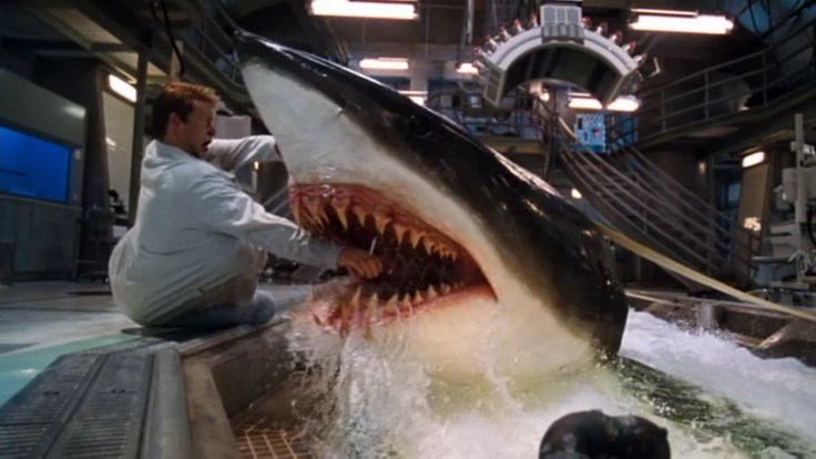 Stellan Skarsgard meeting the business end of a shark in "Deep Blue Sea" (1999)